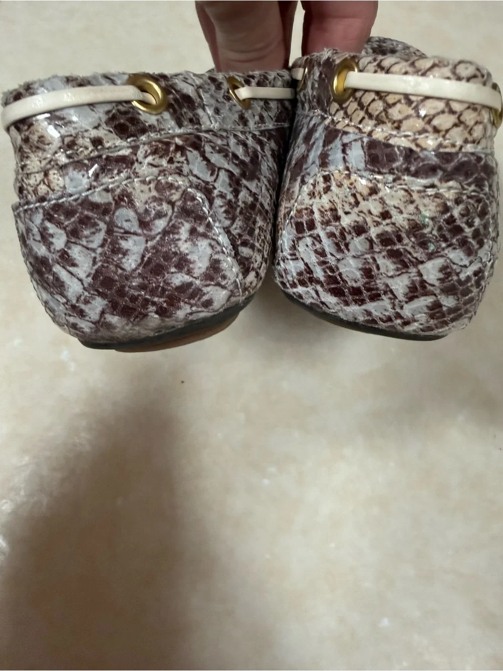 Isaac Mizrahi Live! Womens  Snake Skin Leather Moccasin Slip On Shoes 8.5